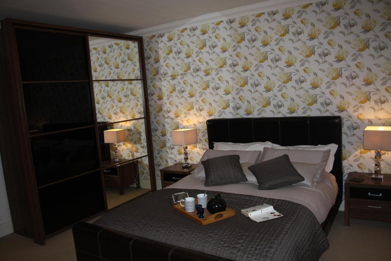 Canterbury Elms Court Apartamento Habitación foto
