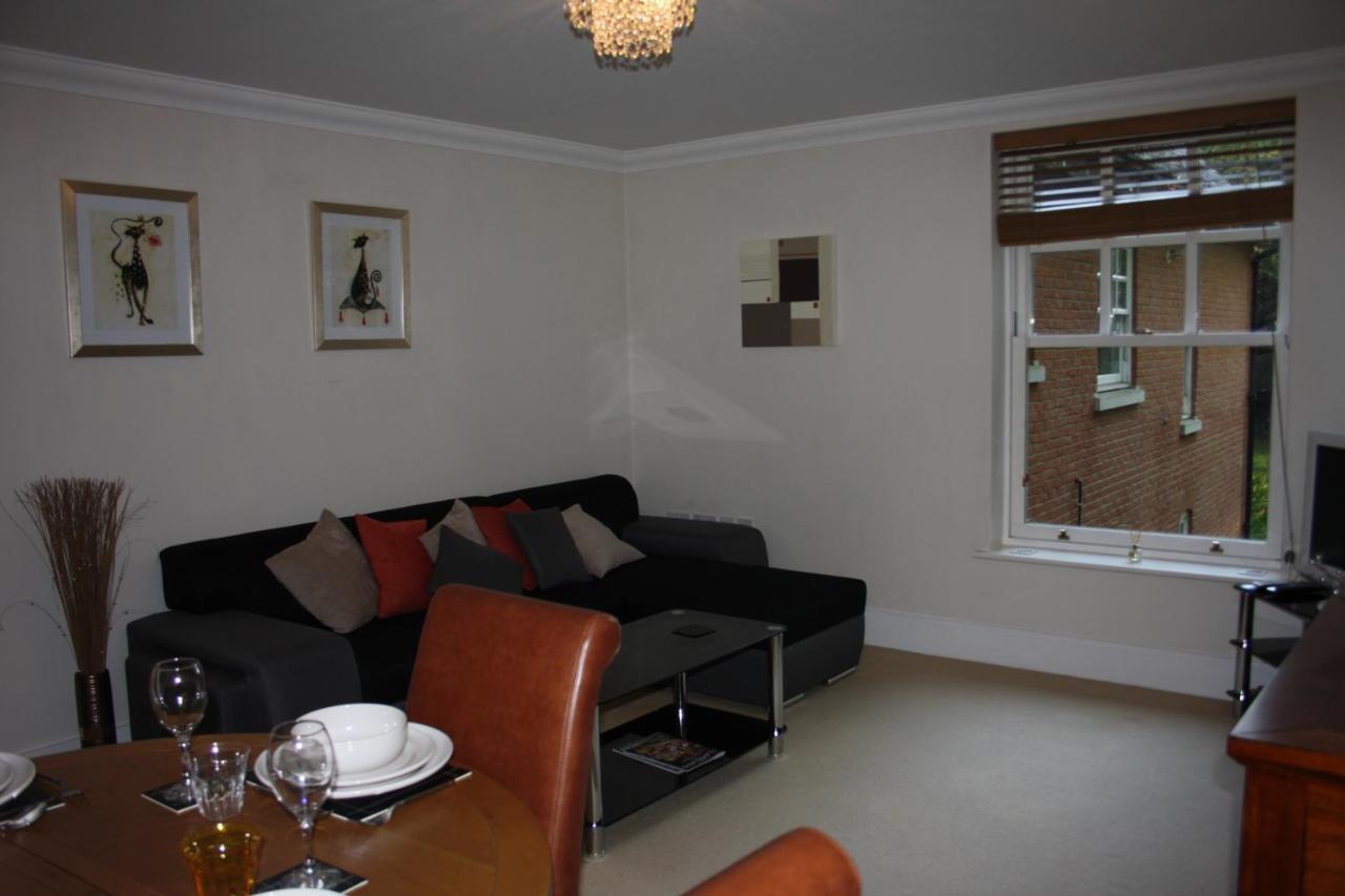 Canterbury Elms Court Apartamento Habitación foto