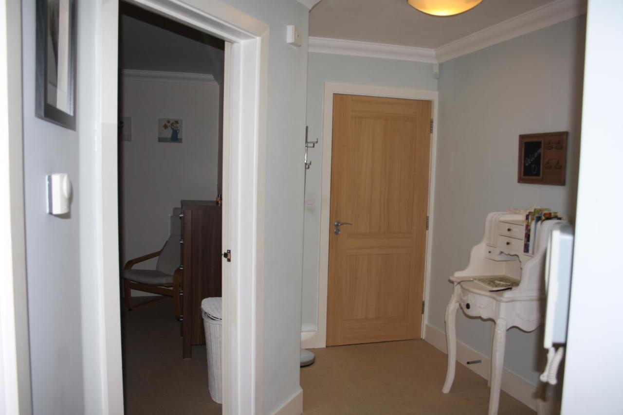 Canterbury Elms Court Apartamento Habitación foto